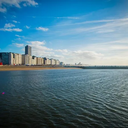 Апартаменты Bel Air - Cosy With Amazing Seaview T6 Остенде